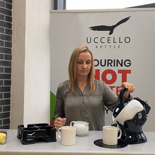 Cathriona pouring from the Uccello Kettle