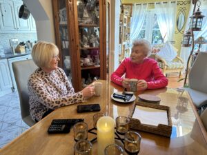 Debbie Kiernan and her Mother Patsy enjoying tea and a chat